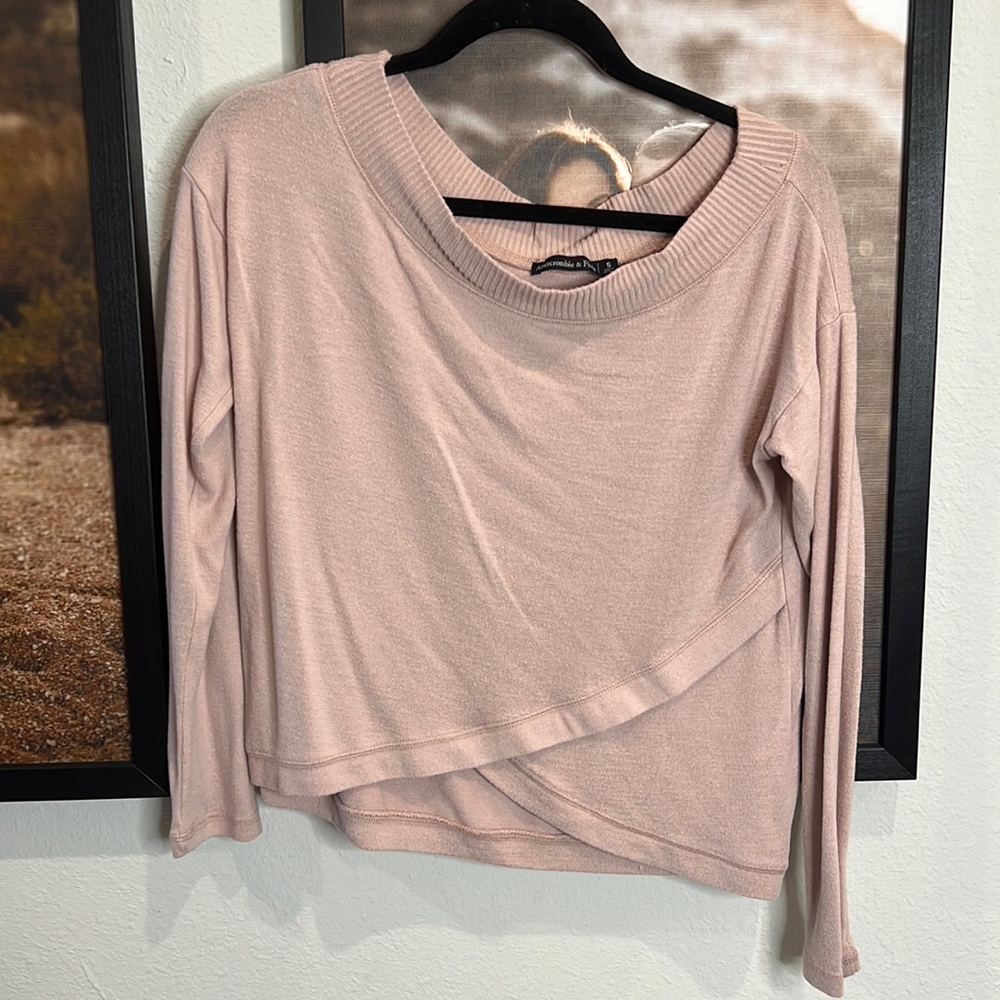 Abercrombie sweater